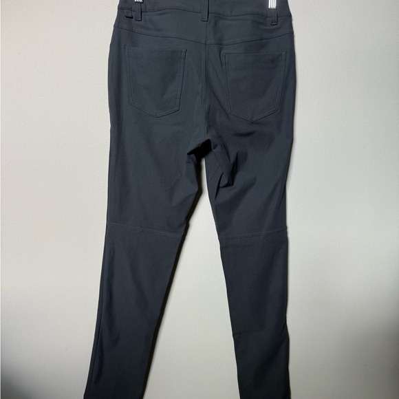 Lululemon warp streme pant. Worn once and outgrew. Perfect new condition. - Picture 7 of 7
